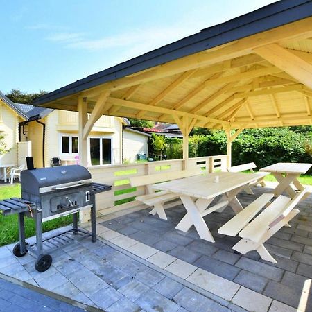 Holiday Resort, Ustronie Morskie Buitenkant foto