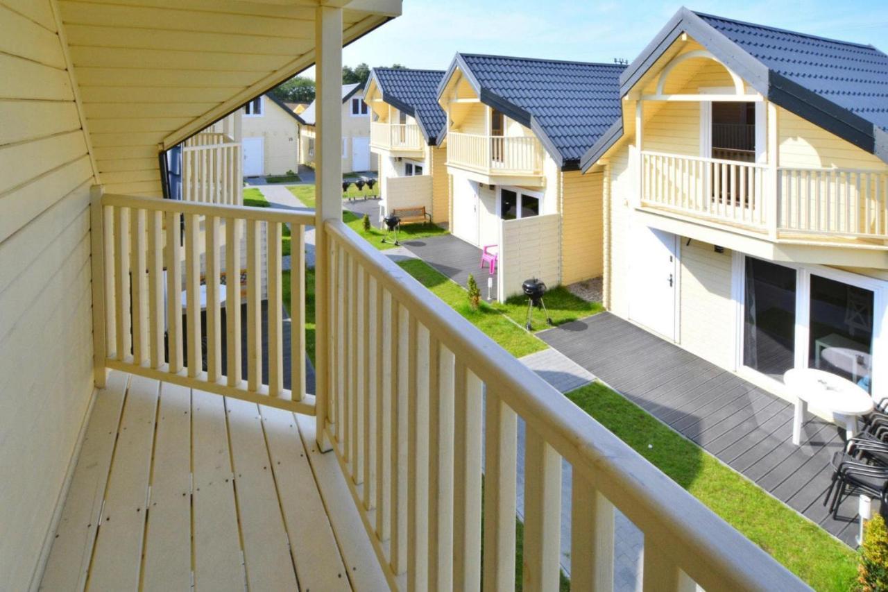 Holiday Resort, Ustronie Morskie Buitenkant foto