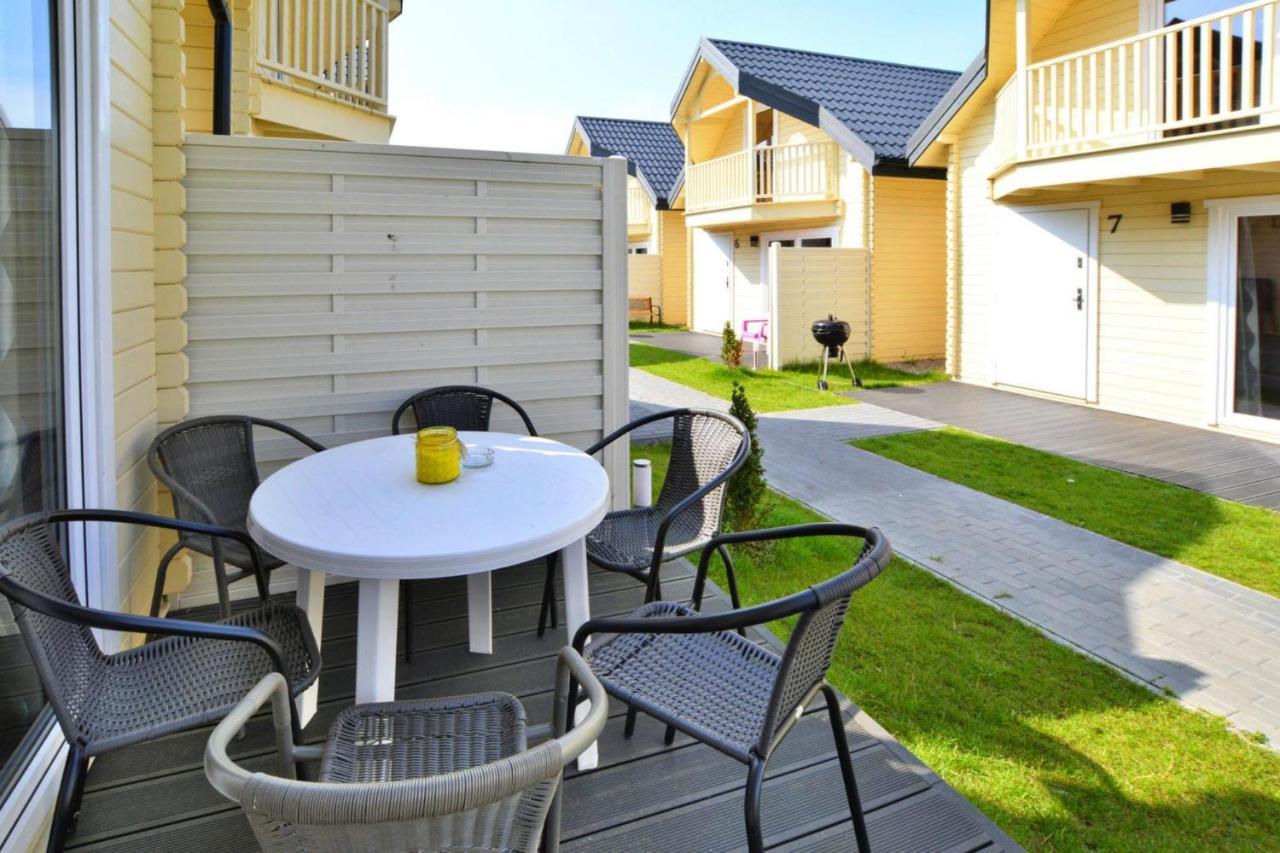 Holiday Resort, Ustronie Morskie Buitenkant foto